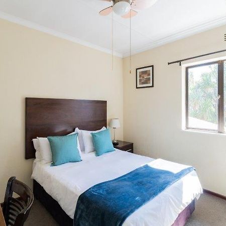 The Bedford View Guest House Germiston Exteriör bild