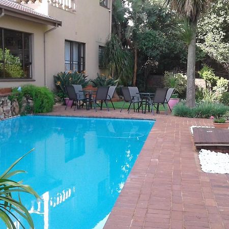The Bedford View Guest House Germiston Exteriör bild