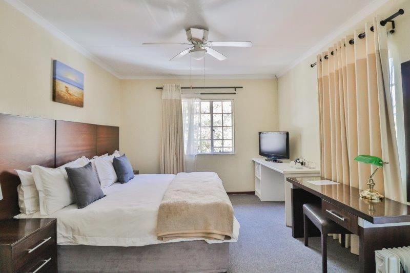 The Bedford View Guest House Germiston Exteriör bild