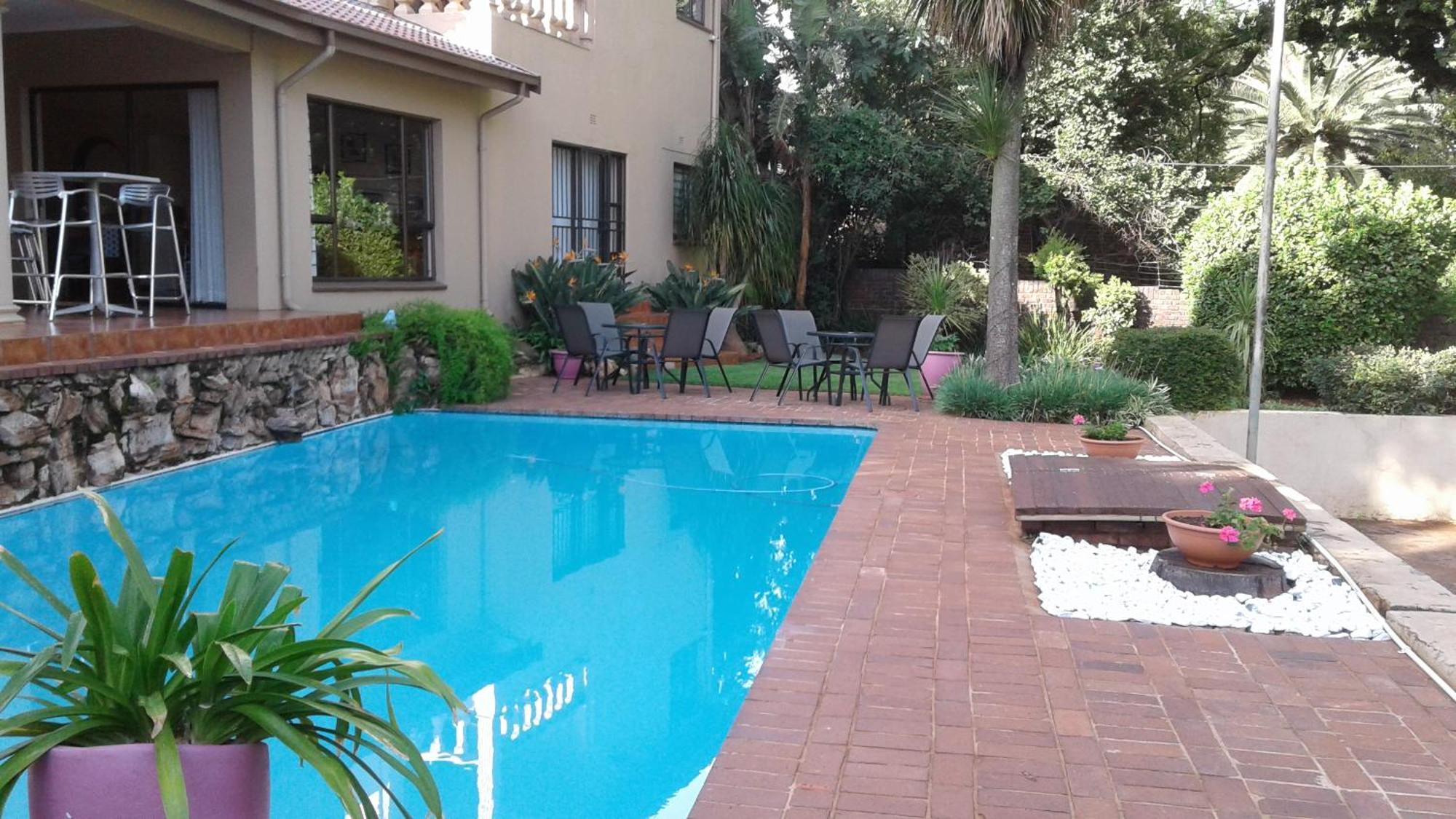 The Bedford View Guest House Germiston Exteriör bild