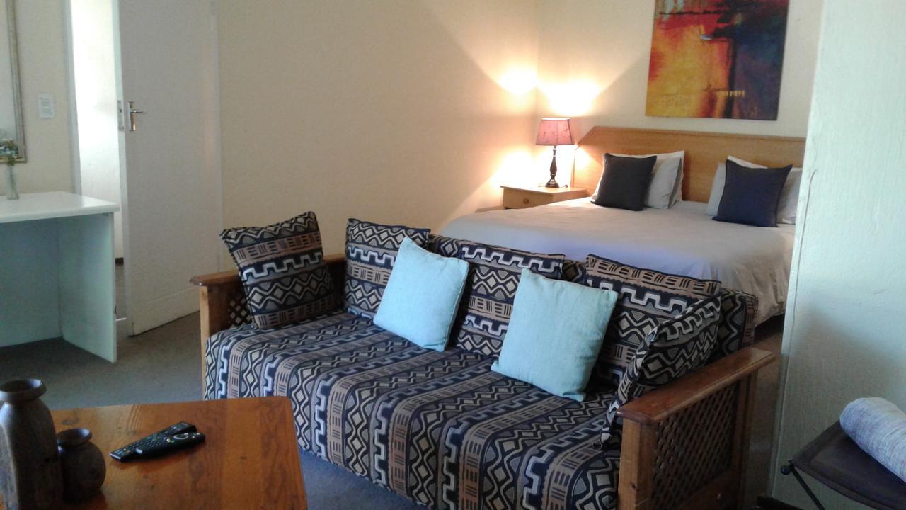 The Bedford View Guest House Germiston Exteriör bild