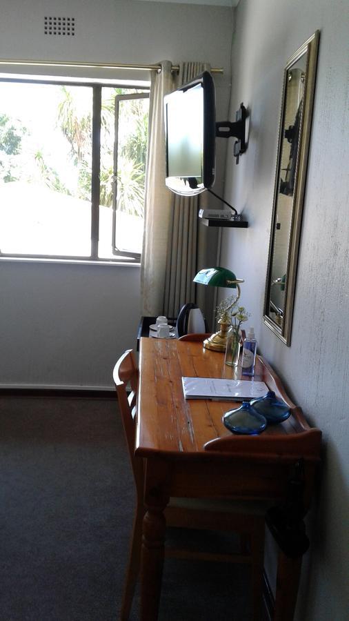 The Bedford View Guest House Germiston Exteriör bild
