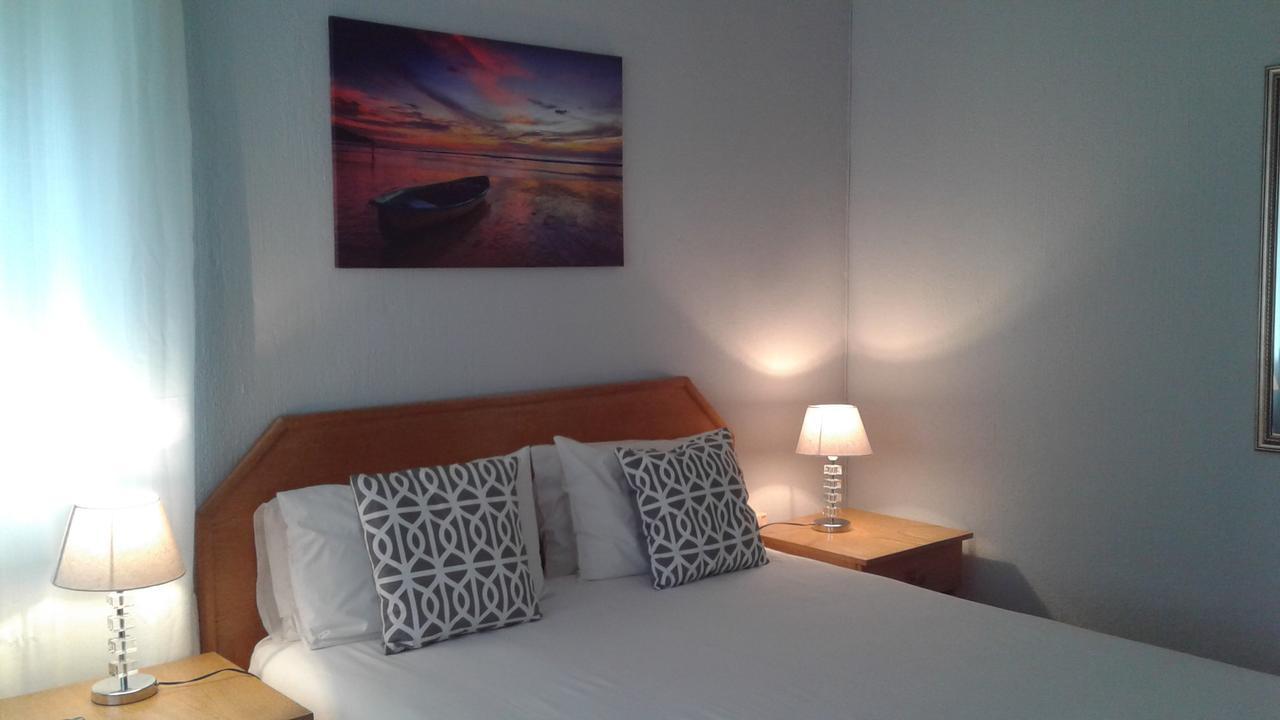 The Bedford View Guest House Germiston Exteriör bild