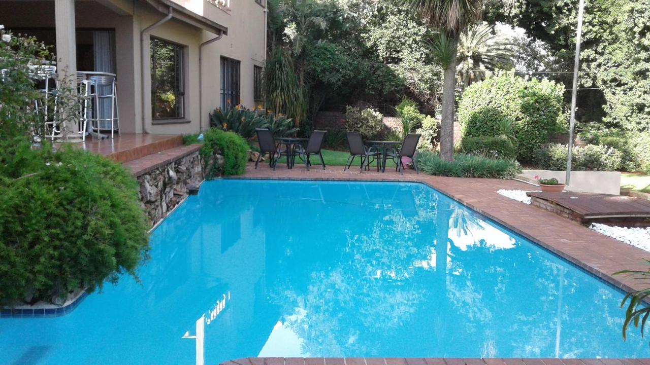 The Bedford View Guest House Germiston Exteriör bild